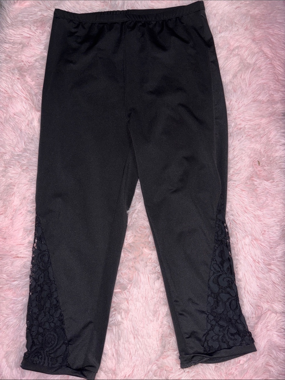 Lace flower leggings